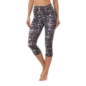 BALANCE COLLECTION Womens M Capri Leggings Black White Grey Geometric Pattern